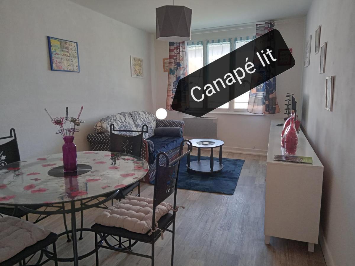 Appartement le labyrinthe du peintre Bransat Extérieur photo